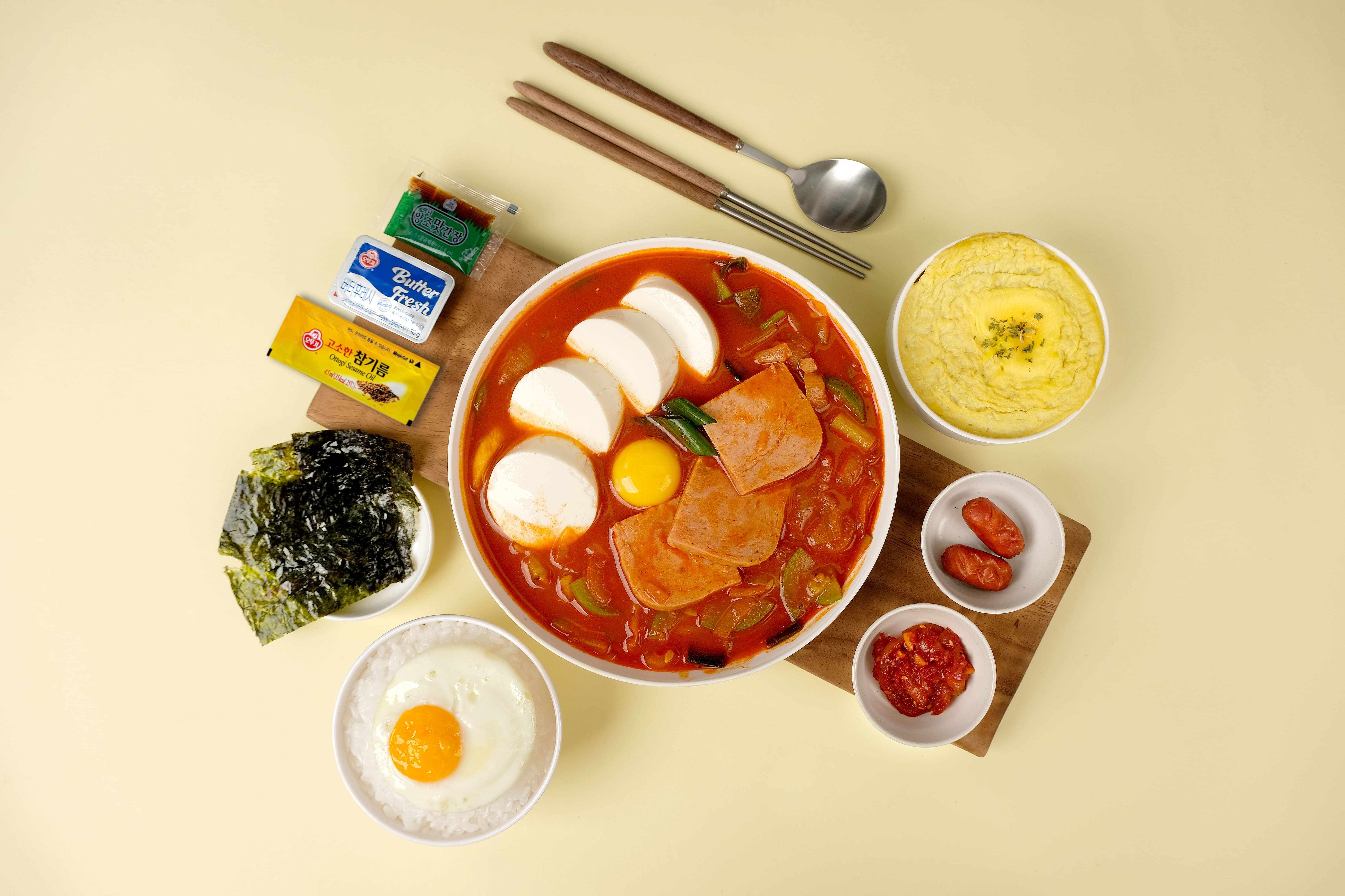 찌개밥뚝딱 메뉴
